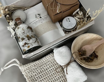 Personalised selfcare hamper organic bath and body gift set for women, handmade natural skincare spa gift set for girlfriend, Mother, Sister