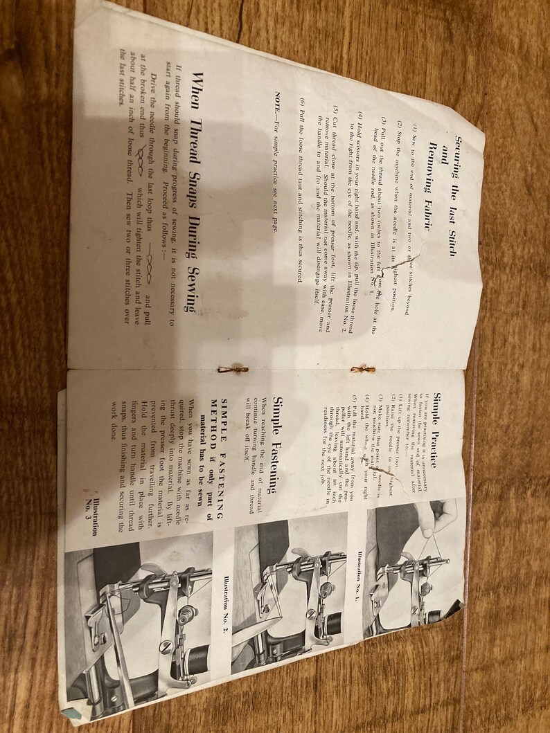 Vintage Essex MK 1 Toy Sewing Machine With Carry Case, Clamp, Extension