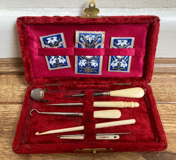 Vintage Travelling Sewing/Etui Kit c.1920’s