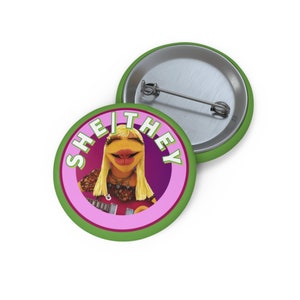 Muppets Janice Pronoun Pin | She/They