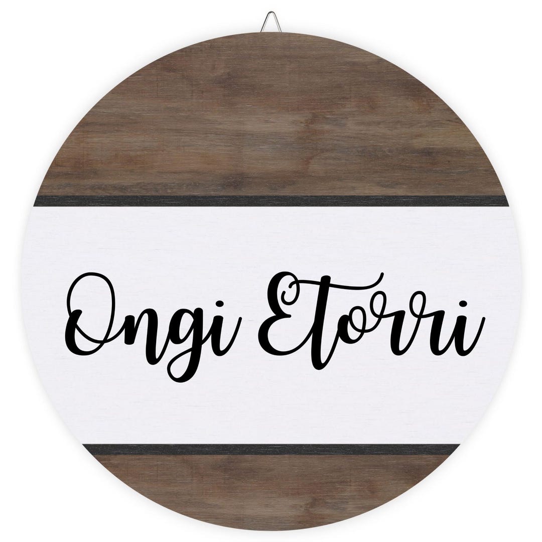 Basque Welcomesign Basque Welcome Door Hanger Wood Sign Front Door Wreath Front Door Decor ...
