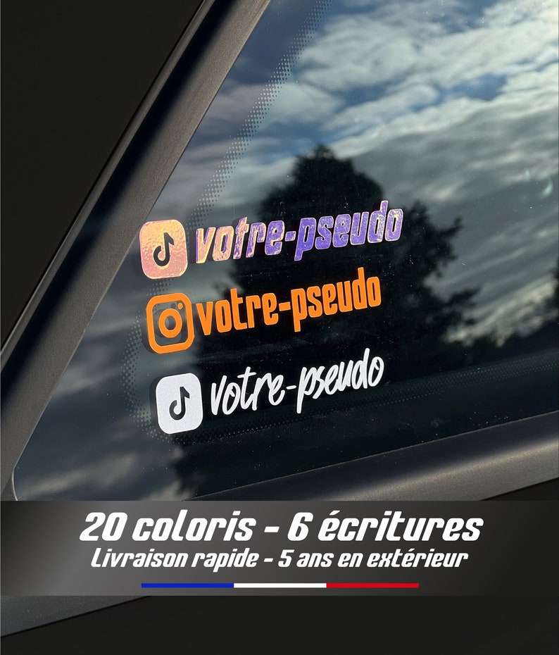 Découvrez nos étiquettes personnalisables avec votre pseudo Facebook ou TikTok, conçues pour adhérer parfaitement aux vitres de votre voiture ou moto. Affichez votre présence en ligne avec style et originalité.