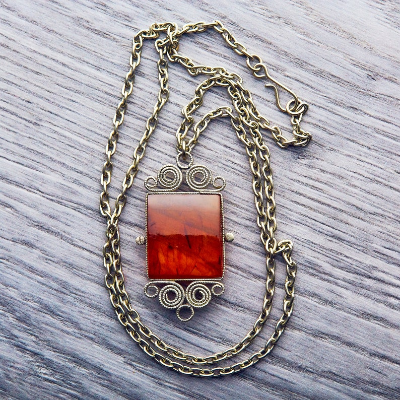 Real Amber Necklace Kaliningrad Amber Baltic Amber Vintage Amber Pendant USSR Vintage Pendant