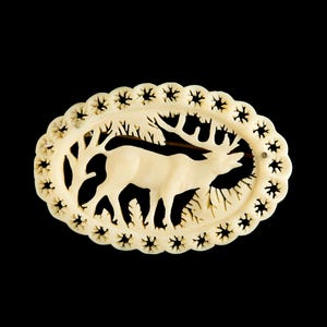 Vintage Inuit Pin, Inuit Art, Eskimo Carving, Inuit Jewelry, Yupik Carving, Chukchi Art. Original Inuit art, Yupik carving.  Unique gift.