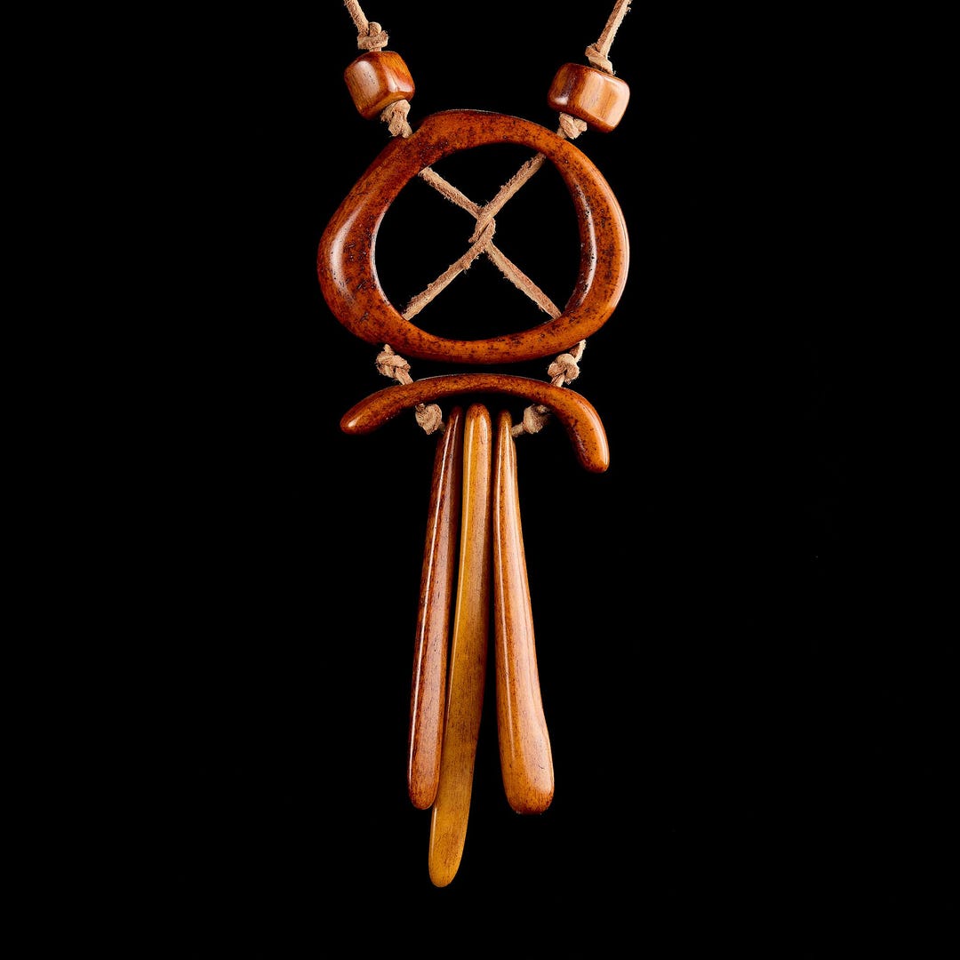 Quniq Inuit Vintage Inuit Pendant, Inuit Art, Eskimo Carving, Inuit Jewelry, Yupik ...
