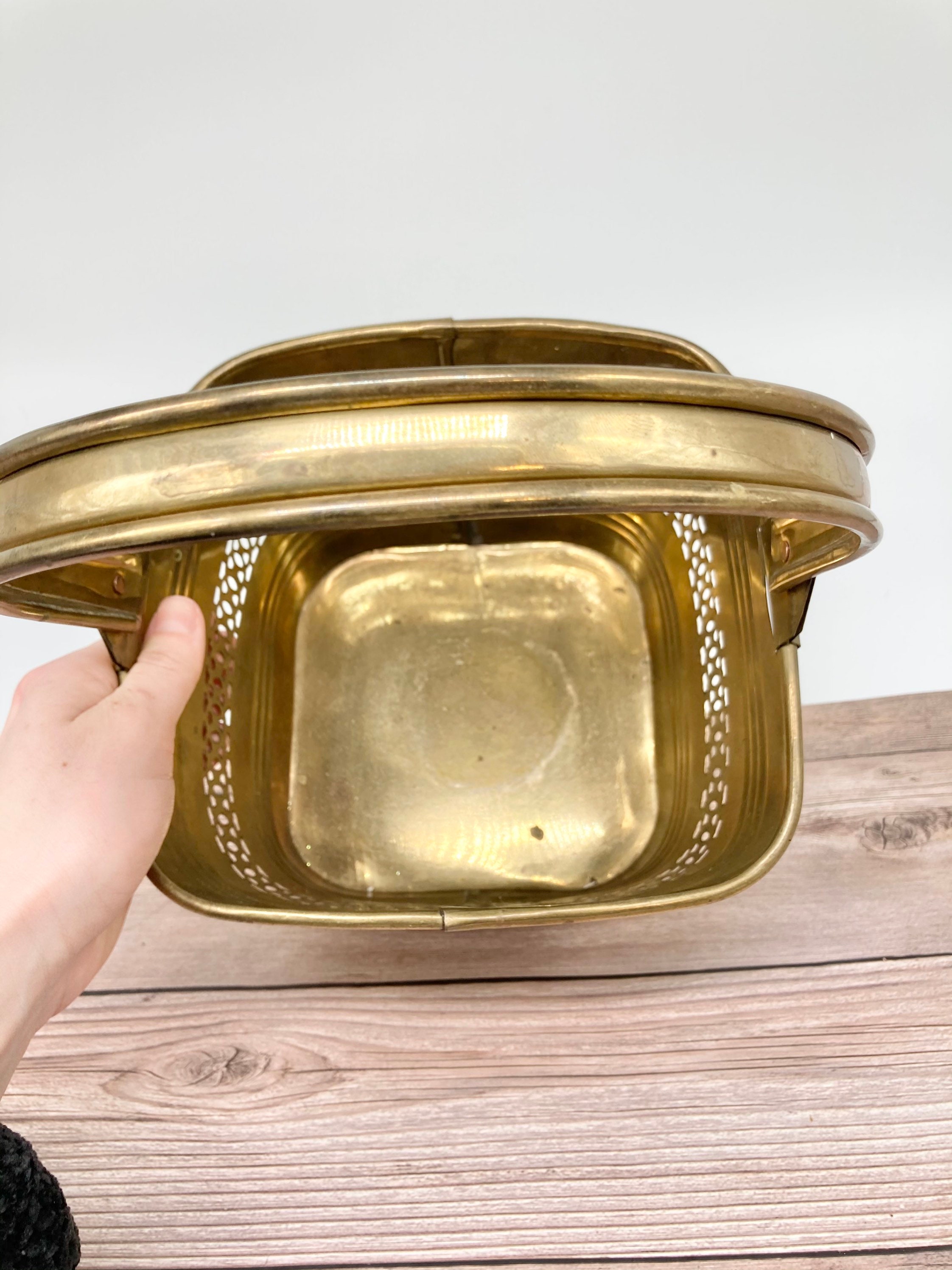 Cesta de almacenamiento de latón vintage con mango | Etsy