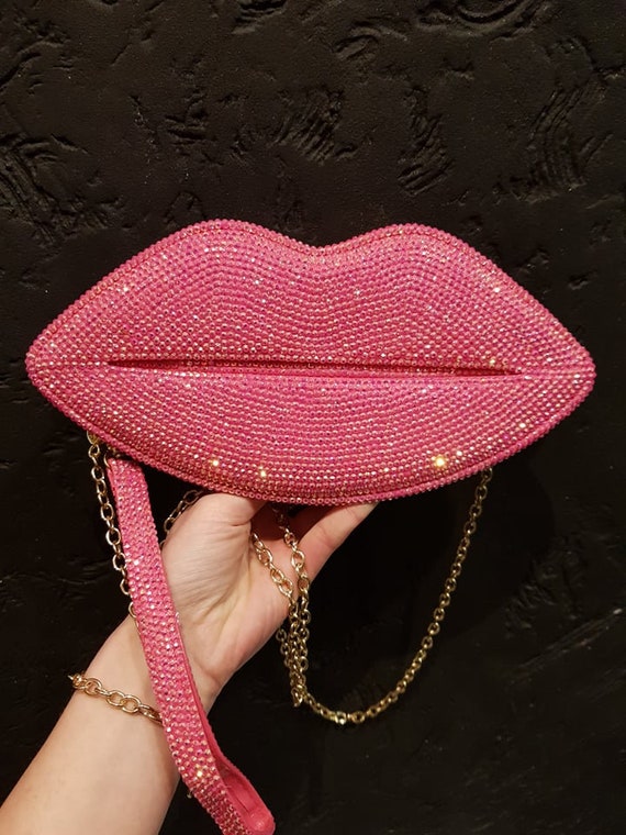 NWT Madden Girl pink rhinestone purse | Pink rhinestones, Purses, Pink girl
