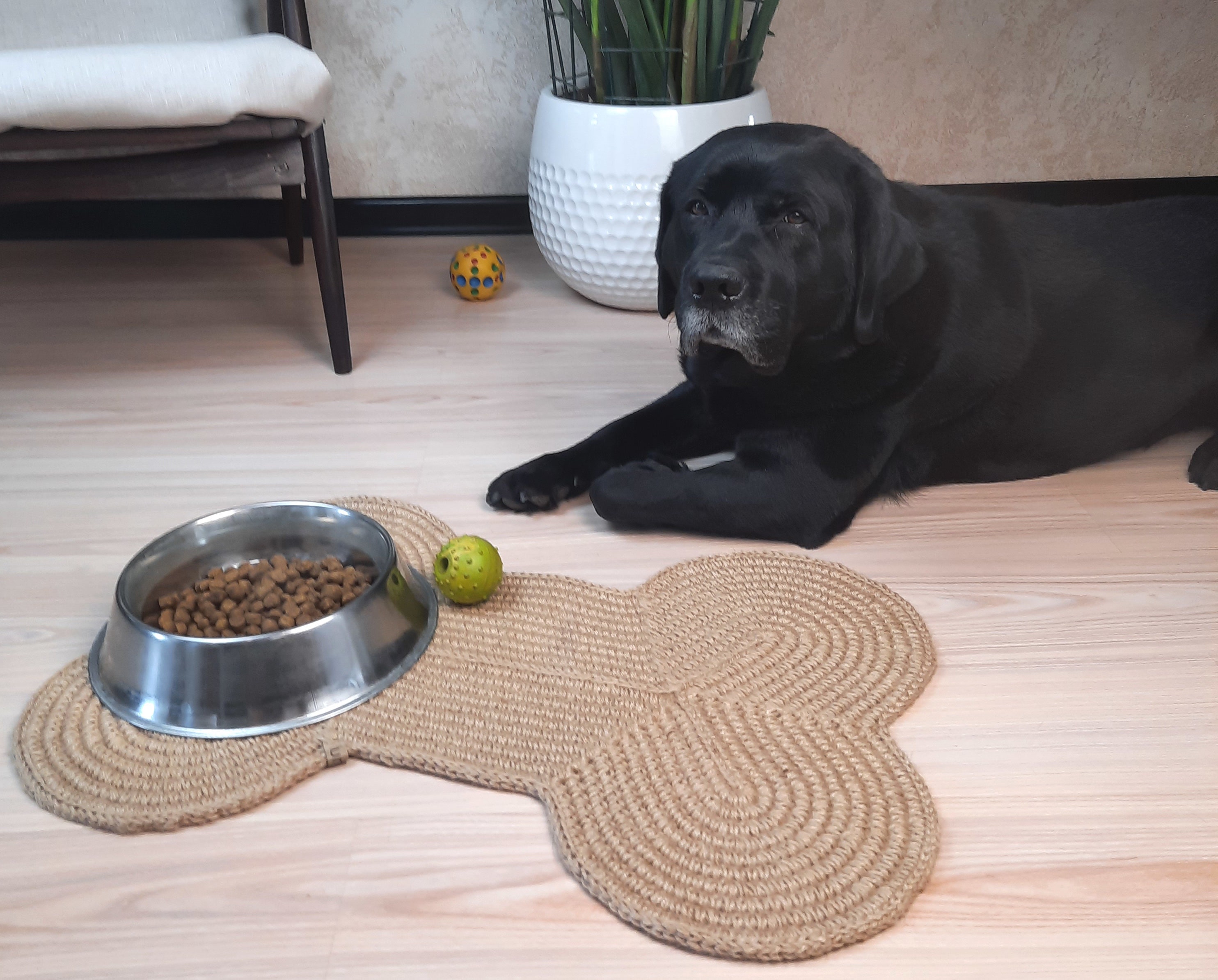 Dog Bowls Jute Placemat Large Pet Food Mat Dog Lover Gift Dog Accessories  and Supplies Eco-friendly Natural Pet Place Mat 