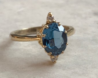 Vintage Blue Topaz Gold Plated Ring, Women’s Ring, Blue Topaz Ring, Anniversary Ring, 1980’s, Blue Stone, Pure Silver Band