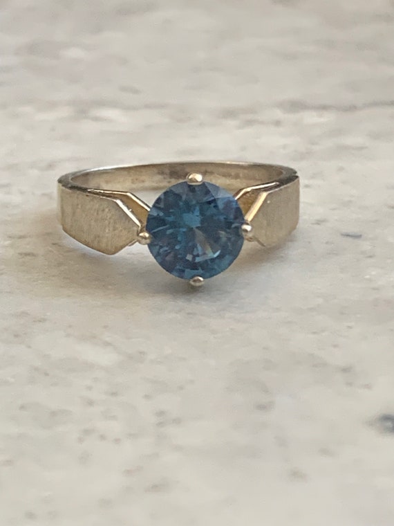 Vintage Blue Topaz Solitaire Ring, Round Blue Topa