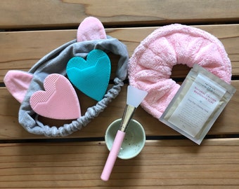 Spa Facial Kit- Gray Cat Headband, Microfiber Towel Absorbent Scrunchie, Clay Mask, Mini Mixing Bowl, 2 Face Scrubbers, and Applicator Brush