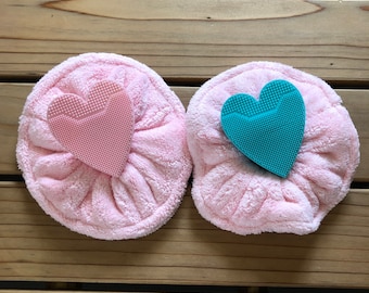 2 Microfiber Absorbent Pink Towel Scrunchies and 2 Silicone Face Scrubber Brushes, Heart Shaped, Pink and Blue