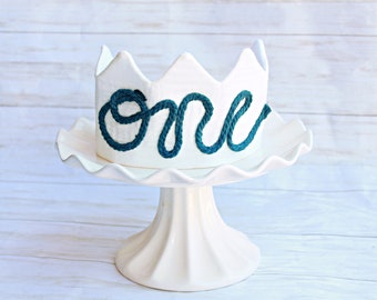 Cream First Birthday Crown, First Birthday Crown, Felt Crown, Blue Yarn First Birthday Banner, Shades of Blue High Chair Banner