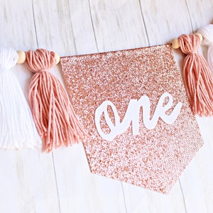 Shades of Pink Yarn Tassel First Birthday Banner, Yarn First Birthday Banner,  First Birthday Banner Girl, Pink Banner Girl, Yarn Tassel