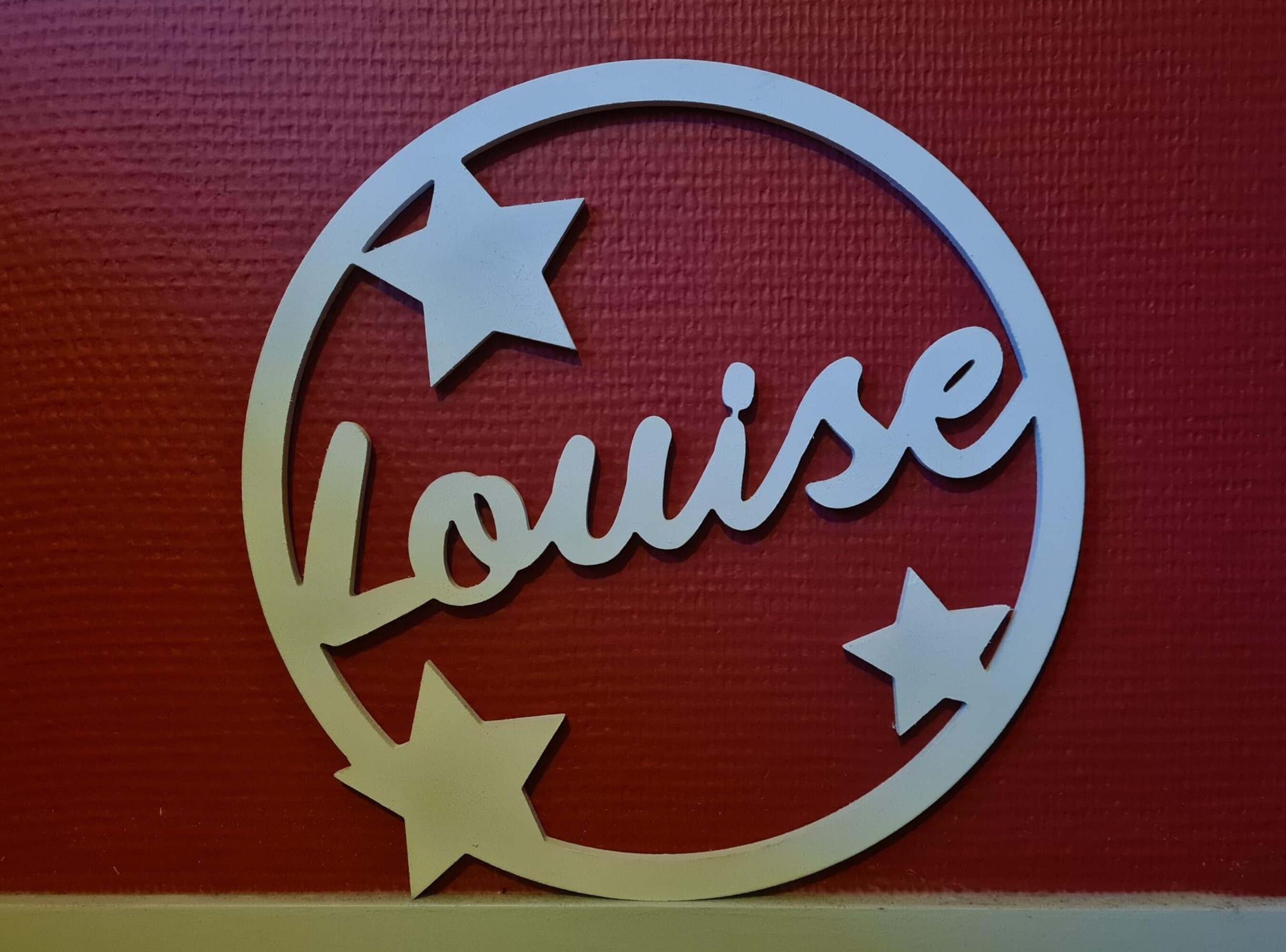 Cercle et Étoiles en Bois avec Prénom Au Choix, Décoration Murale Pour Enfant Personnalisation Du Pr