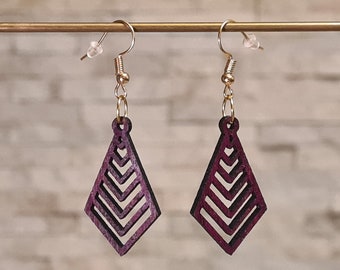 Boucles d'oreilles en bois PADOUK - Motifs cerf-volant - Création artisanale et unique 100 % made in France - Cadeau original pour femme