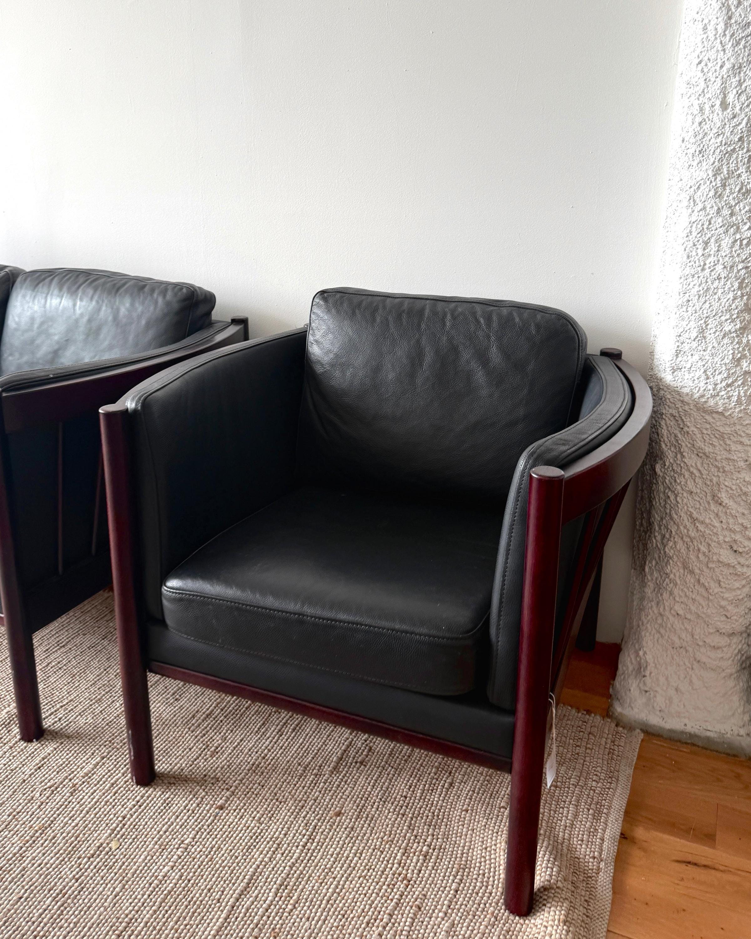 70s Wood and Leather Chair - Etsy