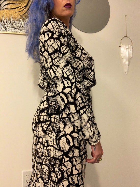 Barbara Barbara fabulous animal print wrap dress. - Gem