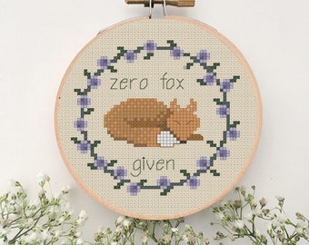Zero Fox får ett litet korsstygnsmönster för nybörjare (passar 10 cm broderiram) PDF