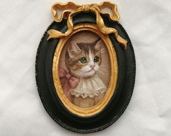 Tiny Vintage-Inspired Cat Oil Painting, Original Mini Framed Artwork for Cat Lovers, Small Framed Cat Artwork, Unique Gift for Pet lovers