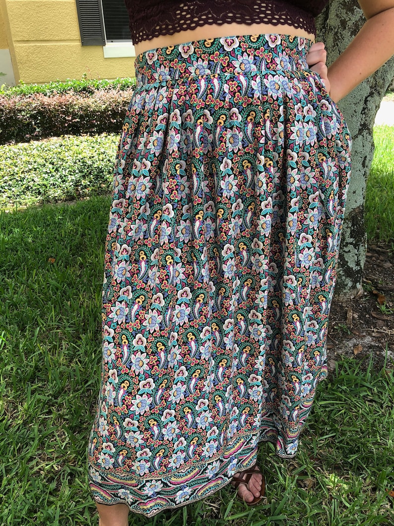 Vintage Bohemian High Waisted 60s 70s Skirt Women/'s Size 14 Maxi Hipster Festival Boho Skirt Pleated Peasant Skirt Made in Japan