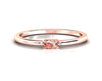 Peach Sapphire Stack Ring / Petite Peach Sapphire Stackable Band / 14k Solid Rose Gold Ring / Emerald Cut Peach Sapphire Band