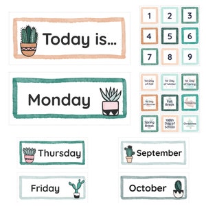 Puede incluir: Un conjunto de tarjetas de calendario de aula imprimibles con un tema de cactus. Las tarjetas incluyen los días de la semana, los meses del año y días especiales como el día 100 de la escuela y las vacaciones de primavera.