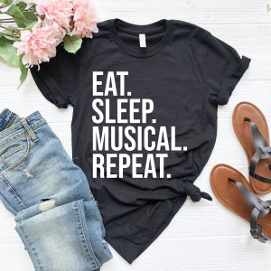 Mangia sonno camicia ripetizione musicale, camicia amante della musica, camicia amante del dramma, futura camicia attrice attrice camicia drammatica divertente regalo insegnante musicale gg
