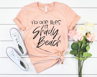 A nadie le gusta una camiseta playera sospechosa, camisetas de mujer, camiseta linda para vacaciones, camiseta linda para escapadas, camiseta playera, camiseta de crucero, camisetas playeras de verano