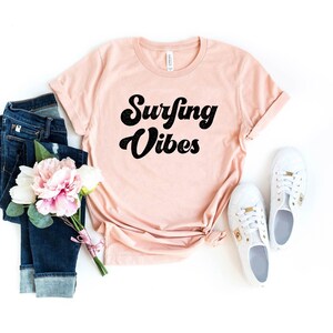 Surfing vibes shirt gift for surfer funny surfing t-shirt funny surfer gifts surfer shirts gift cute retro vintage surf vibes shirt
