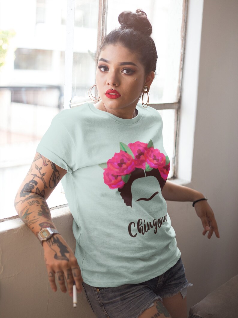 Frida Roses Shirt Tank Top Raceback Roses T-Shirt,Mujer Exitosa Shirt,Mexican Shirt Mujer Chingona T-Shirt Women T-Shirt Birthday Shirt