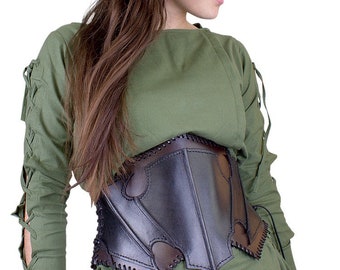 Leather bodice with semiring.