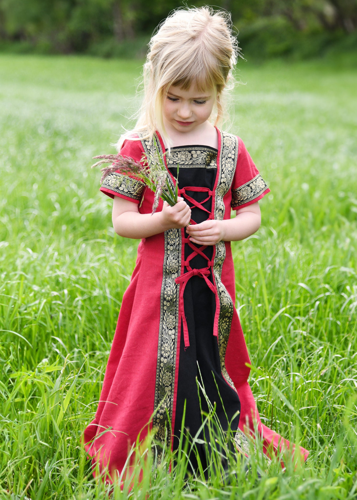 Medieval queen costume clearance child