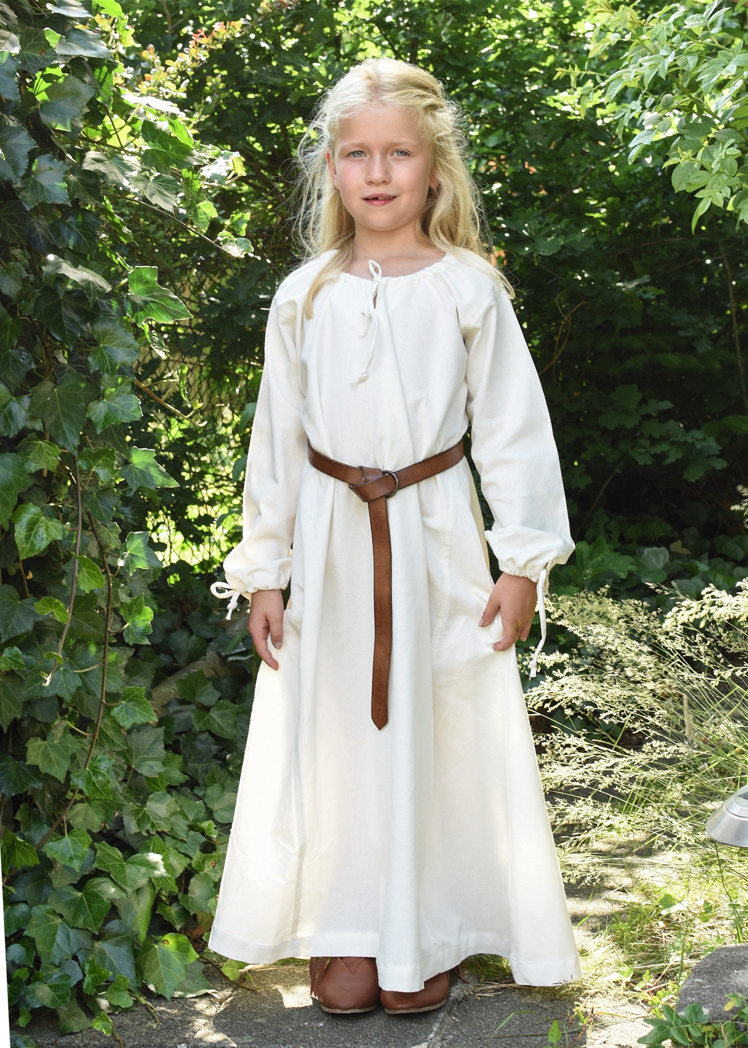 Déguisement enfant Robe de Princesse Médiévale Magenta - 3/4 ans