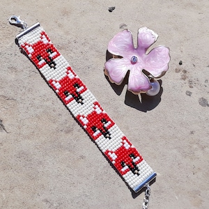 Fox Bead Loom Bracelet: Handwoven Toho Seed Beads