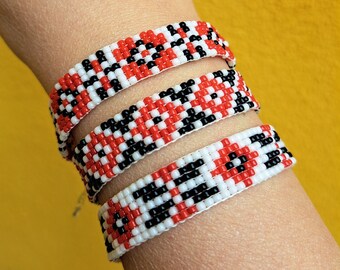 Romanian traditional bracelet, bead loom bracelet, seed bead loom woven geometric ethnic folk bracelet, Romanian gifts, Romanian jewelry