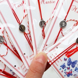 Martisor, rumuńska bransoletka ze znakiem zodiaku martisor, biżuteria astrologiczna, bransoletka z czerwonym sznurkiem ze znakiem urodzin, bransoletka przyjaźni