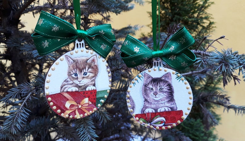 Ornements de Noël, ornements pour chats, ornements en bois, ornements darbres suspendus, ornements de chats personnalisés, cadeau pour chats, boules de chat, ornements pour animaux image 1