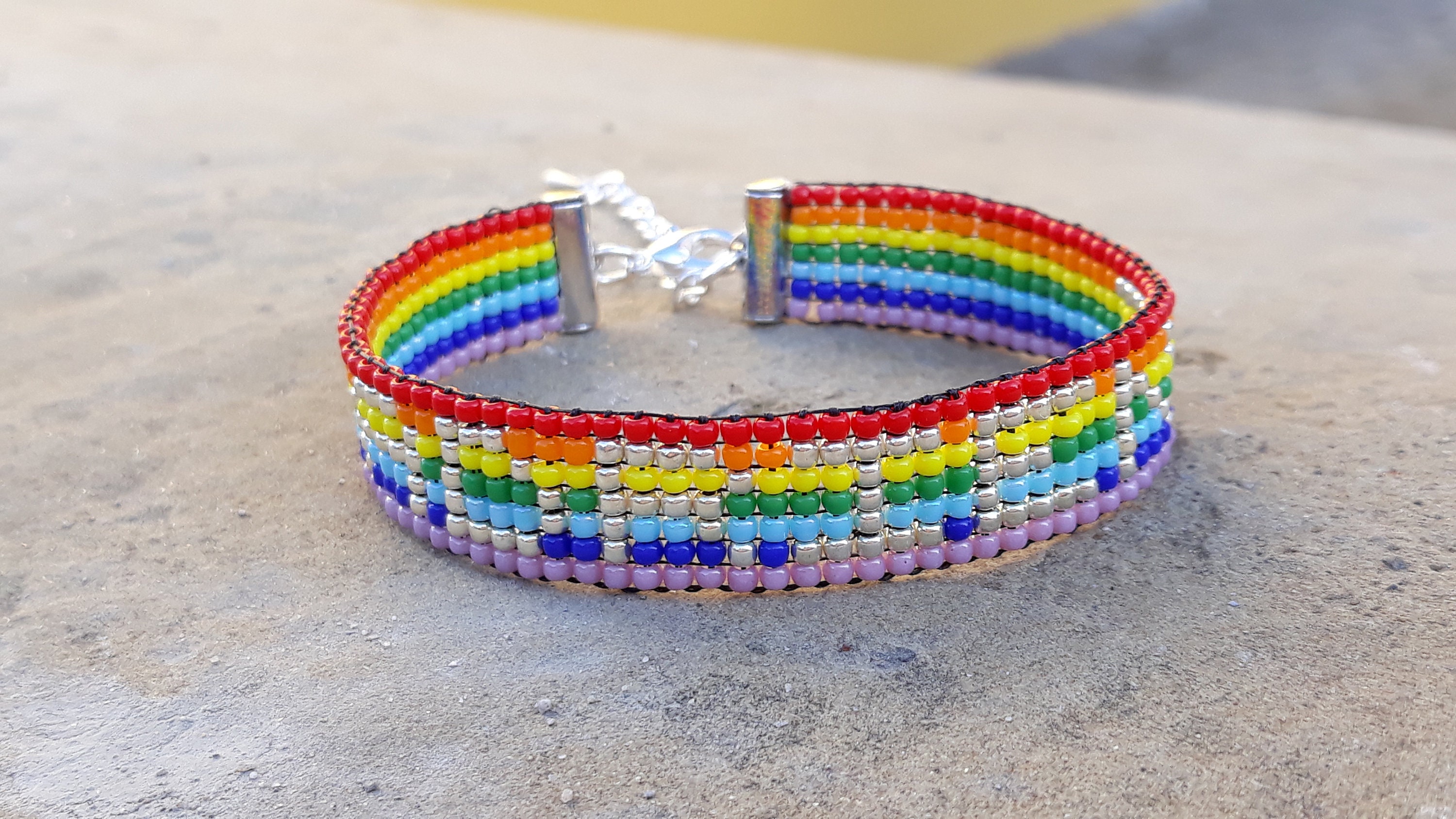 Flongo Bracelet Tressé en Cuir Noir pour Femme Homme, Bracelet Simple Unique Fermoir Facile à Rayures Arc en Ciel LGBTQ Fantaisie Bijoux Cadeaux pour Flongo Bracelet Tressé en Cuir Noir pour Femme Homme, Bracelet Simple Unique Fermoir Facile à Rayures Arc en Ciel LGBTQ Fantaisie Bijoux Cadeaux pour
