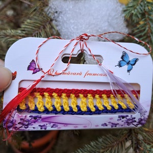 martisor, martisoare, bracelet drapeau roumain, bijoux roumains, bracelet textile traditionnel roumain, cadeaux roumains, tricolore roumain image 4