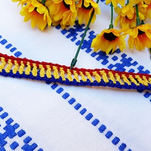 martisor, martisoare, bracelet drapeau roumain, bijoux roumains, bracelet textile traditionnel roumain, cadeaux roumains, tricolore roumain image 8