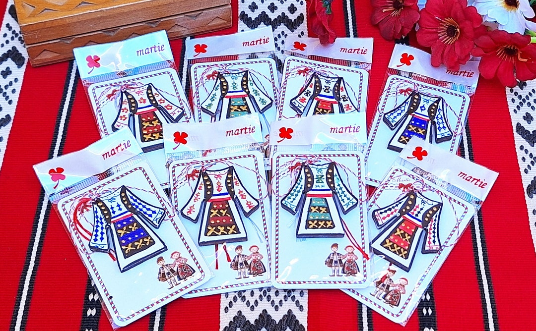 Martisor Con Coccinella E Trifoglio – Ciondolo Portafortuna Tradizionale Rumeno Per La Primavera