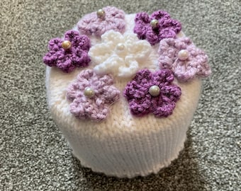 Handgestrickte Toilettenpapierrolle: Lila Lavendel Blumen