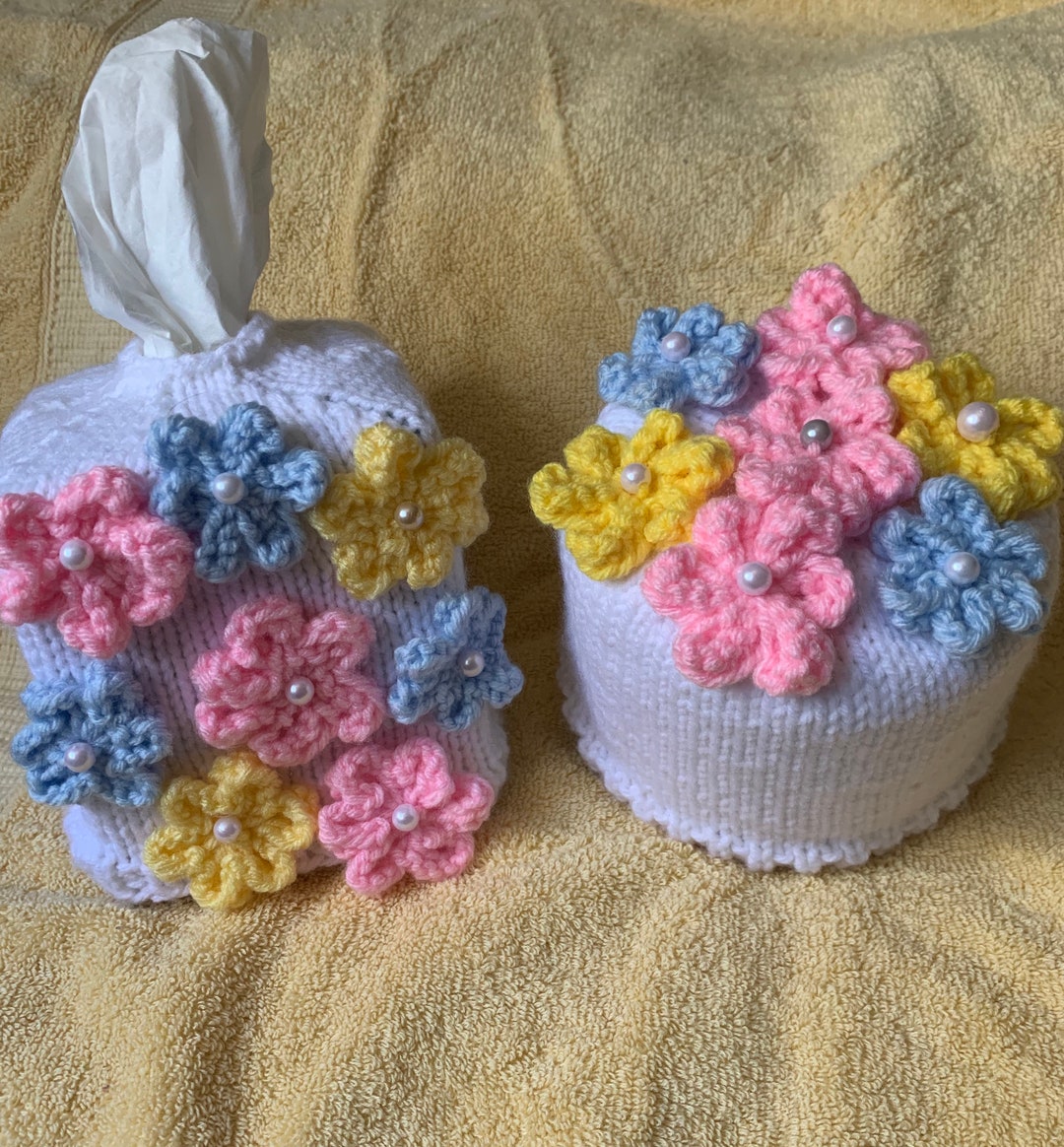 Knit Toilet Paper Roll Cover and Tissue Box Cover Set Pastel Etsy