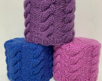 Toilettenpapierrolle Bezug Zopfmuster Blau Rosa Lila