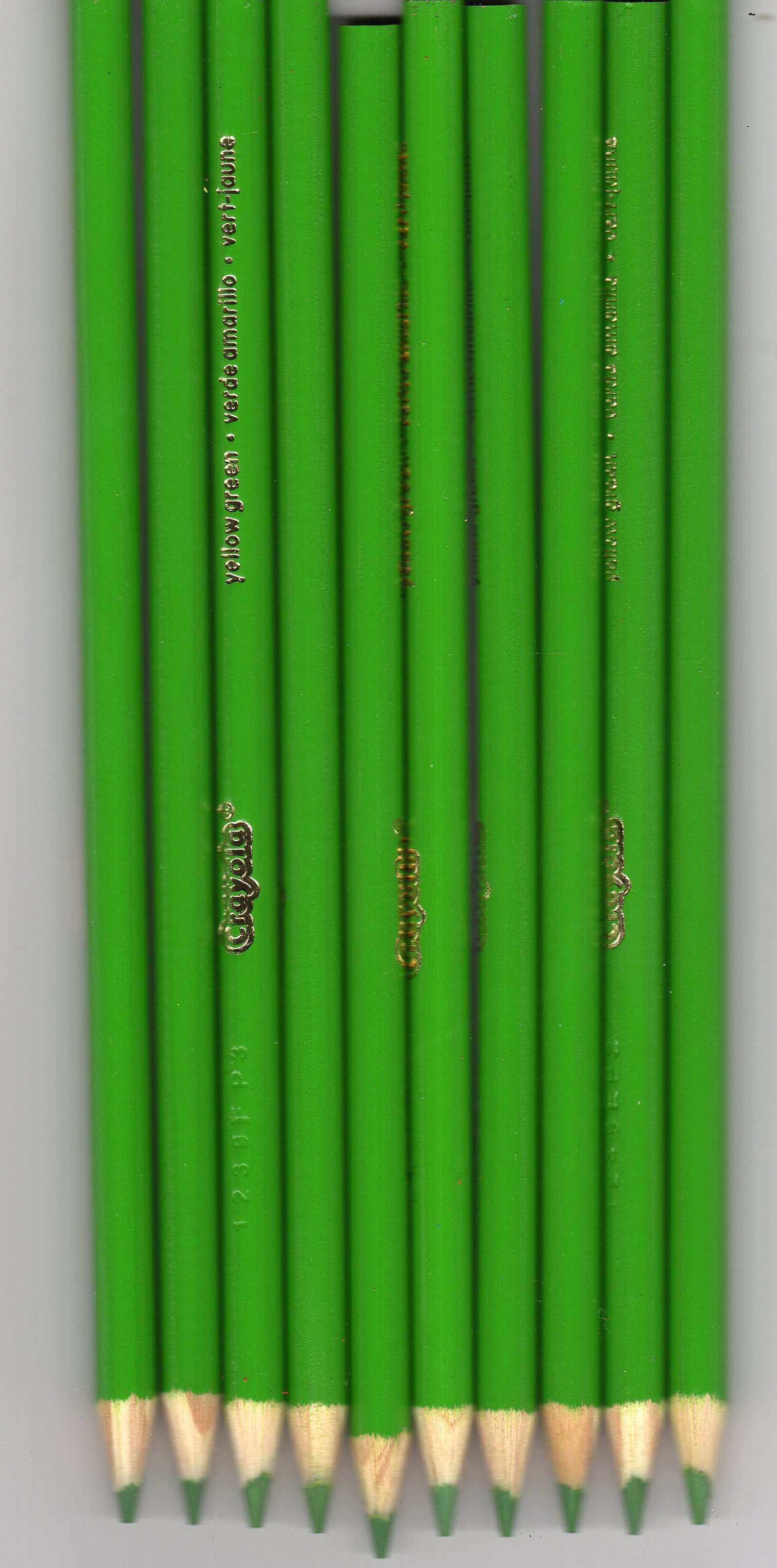 new-crayola-colored-pencils-12-count-yellow-green-free-shipping-etsy