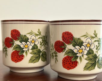 Vintage Strawberry Mug Set Of 2 Mugs - Fruit & Flowers Cute Cottage Farmhouse Graphic Print - 70's 80's Ceramic Pottery