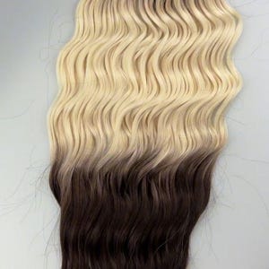 オンブルブラウンブロンドカーリーDEブレイド：バービーウェーブヘアエクステンション