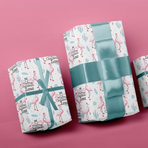 Carta da regalo personalizzata con fenicotteri rosa / Carta da regalo natalizia personalizzata con cappello di Babbo Natale con fenicotteri / Carta da regalo natalizia tropicale