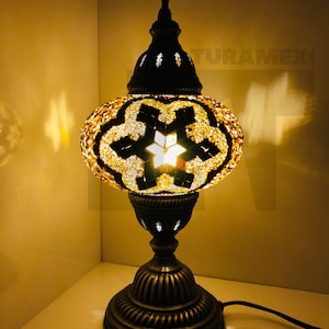 Handcrafted Turkish Mosaic Table Lamp: Unveiling the East&#39;s Enigmatic Glow